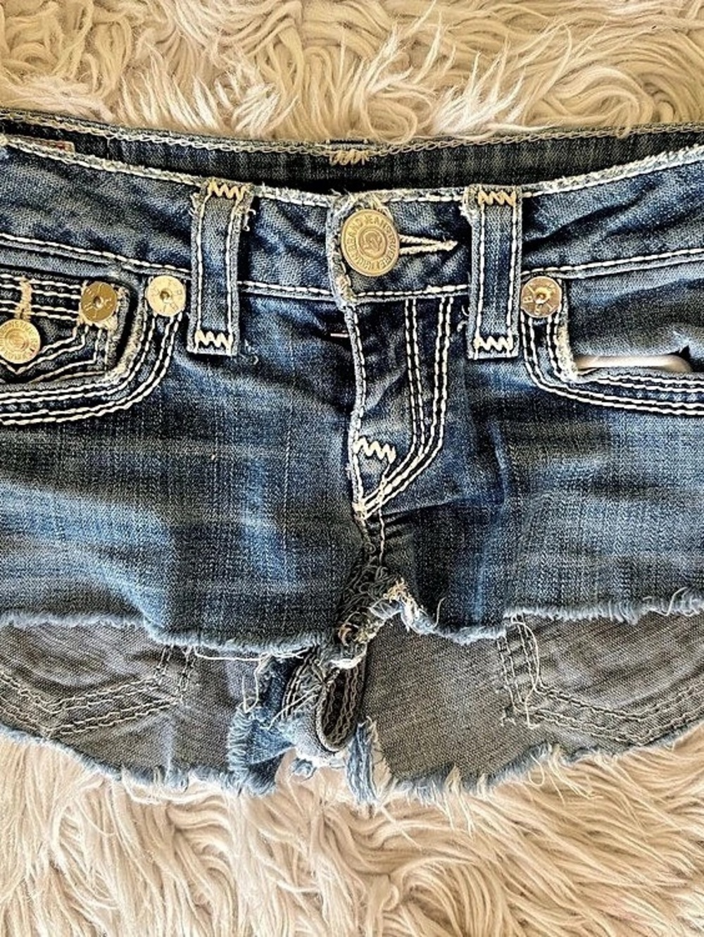 True Religion Becky Denim Frayed Jean Shorts Waist 25
